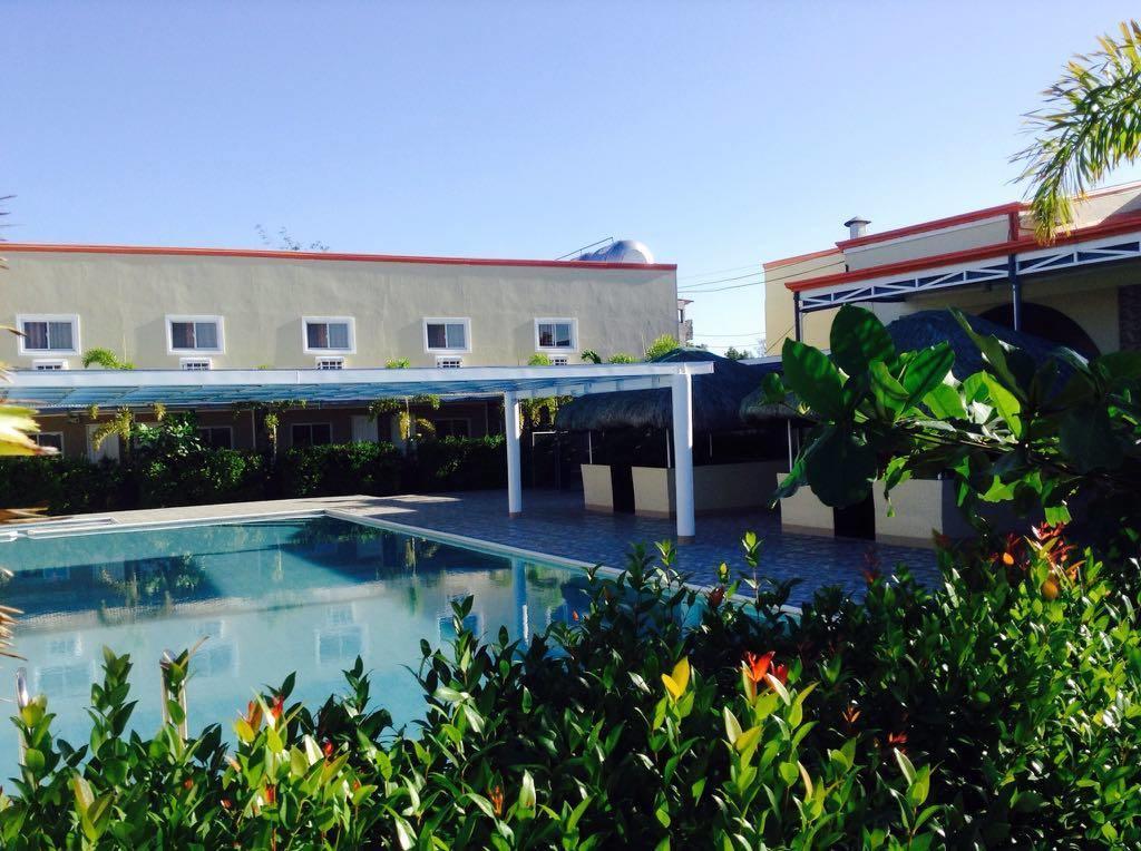 Ukl Ever Resort Hotel Laoag Ngoại thất bức ảnh