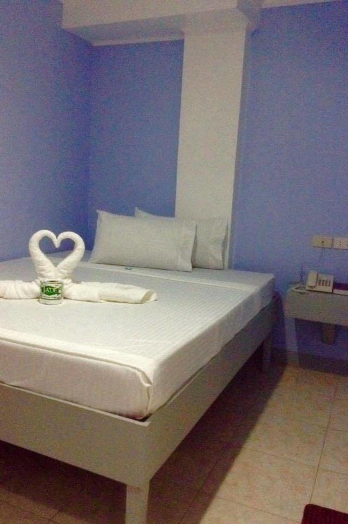 Ukl Ever Resort Hotel Laoag Ngoại thất bức ảnh